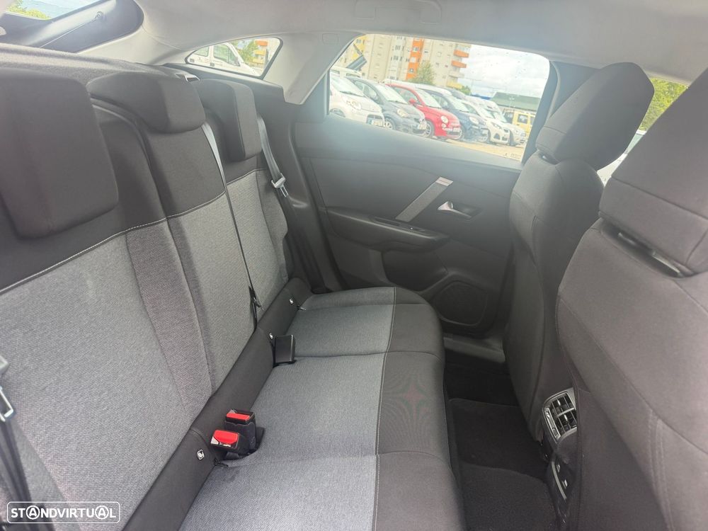 Citroën e-C4 50 kWh Feel - 14
