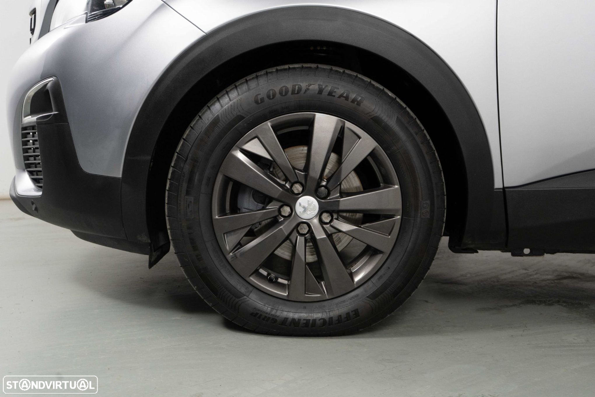 Peugeot 3008 1.5 BlueHDi Allure Baixo Consumo EAT8 - 16