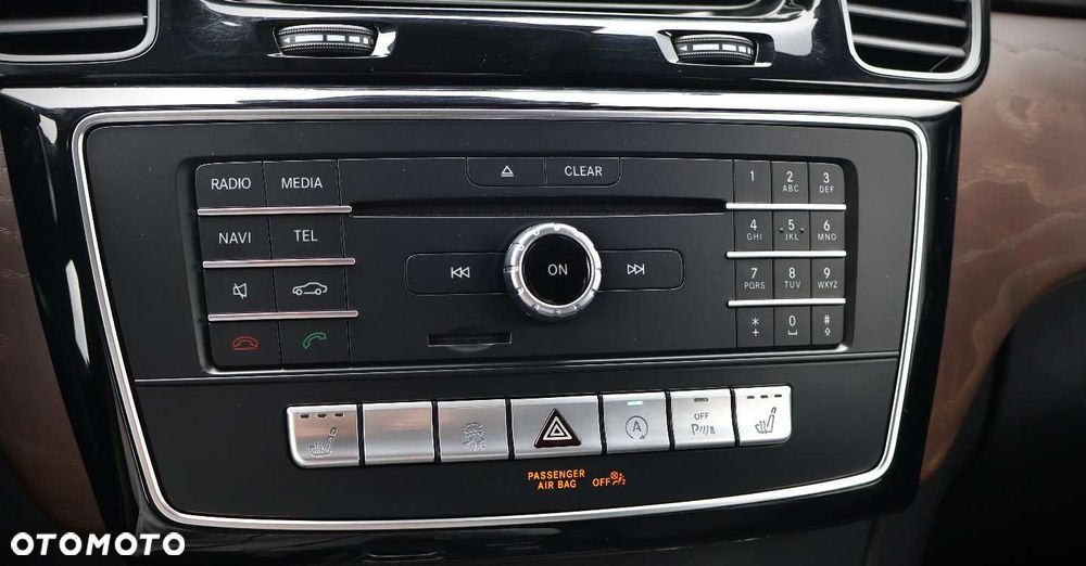 Mercedes-Benz GLE - 31