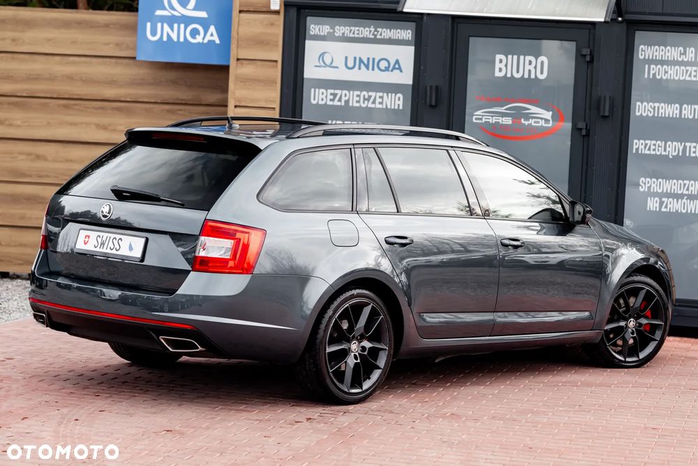 Skoda Octavia 2.0 TDI DSG RS - 10