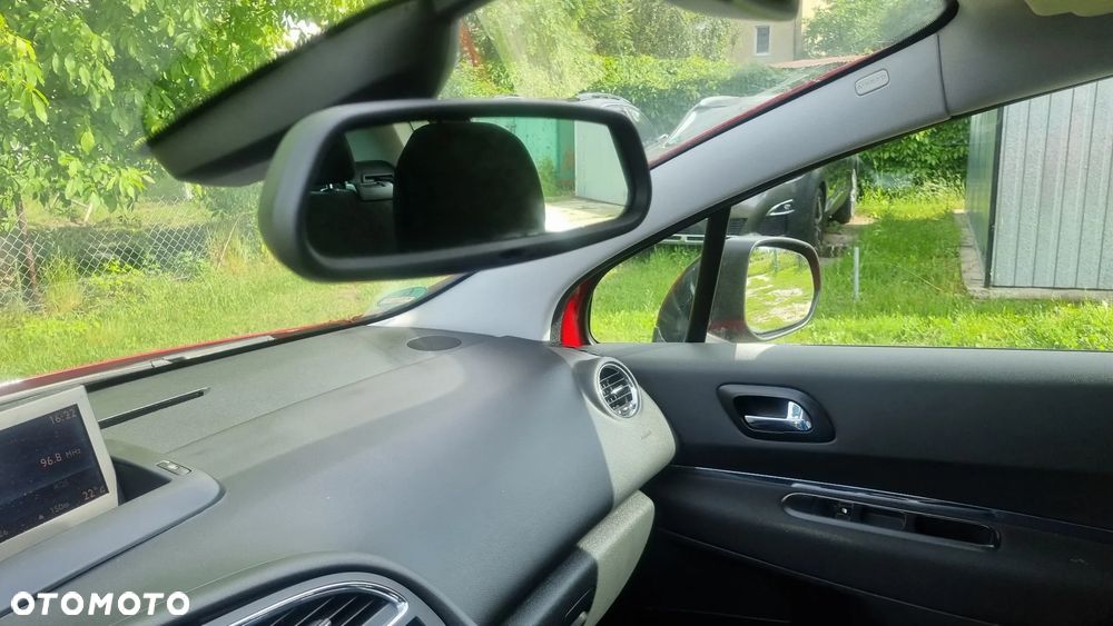 Peugeot 3008 HDi FAP 160 Automatik Active - 36