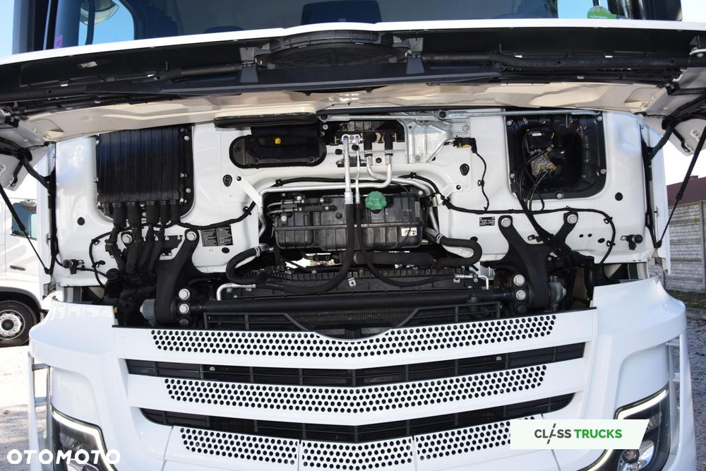 Mercedes-Benz Actros 5 1845 BigSpace LED lights - 19