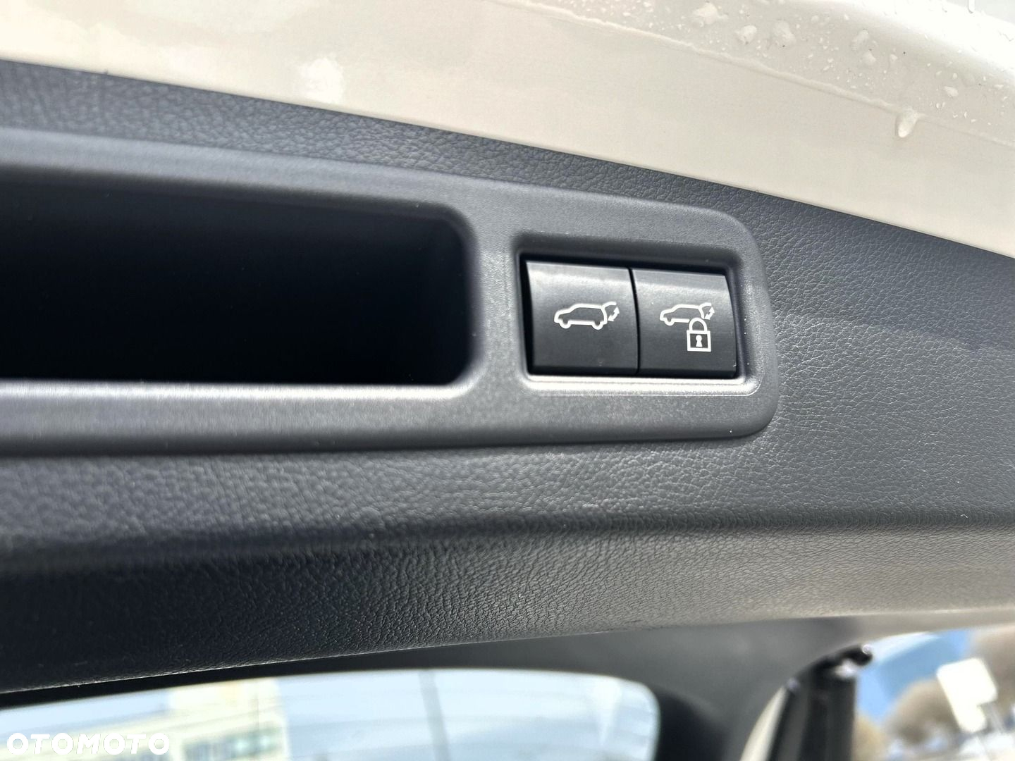 Lexus RX 350h Prestige - 21