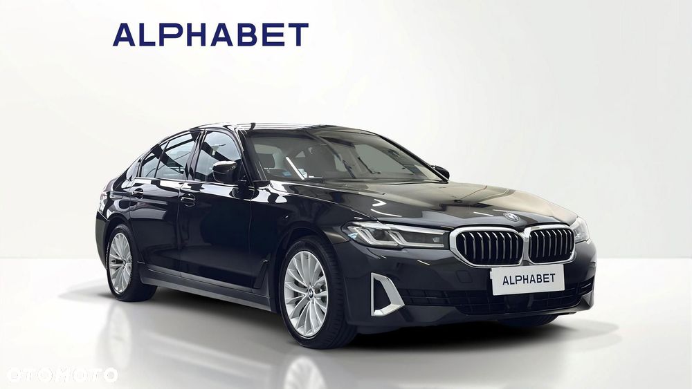 BMW Seria 5 530i xDrive mHEV Luxury Line - 4