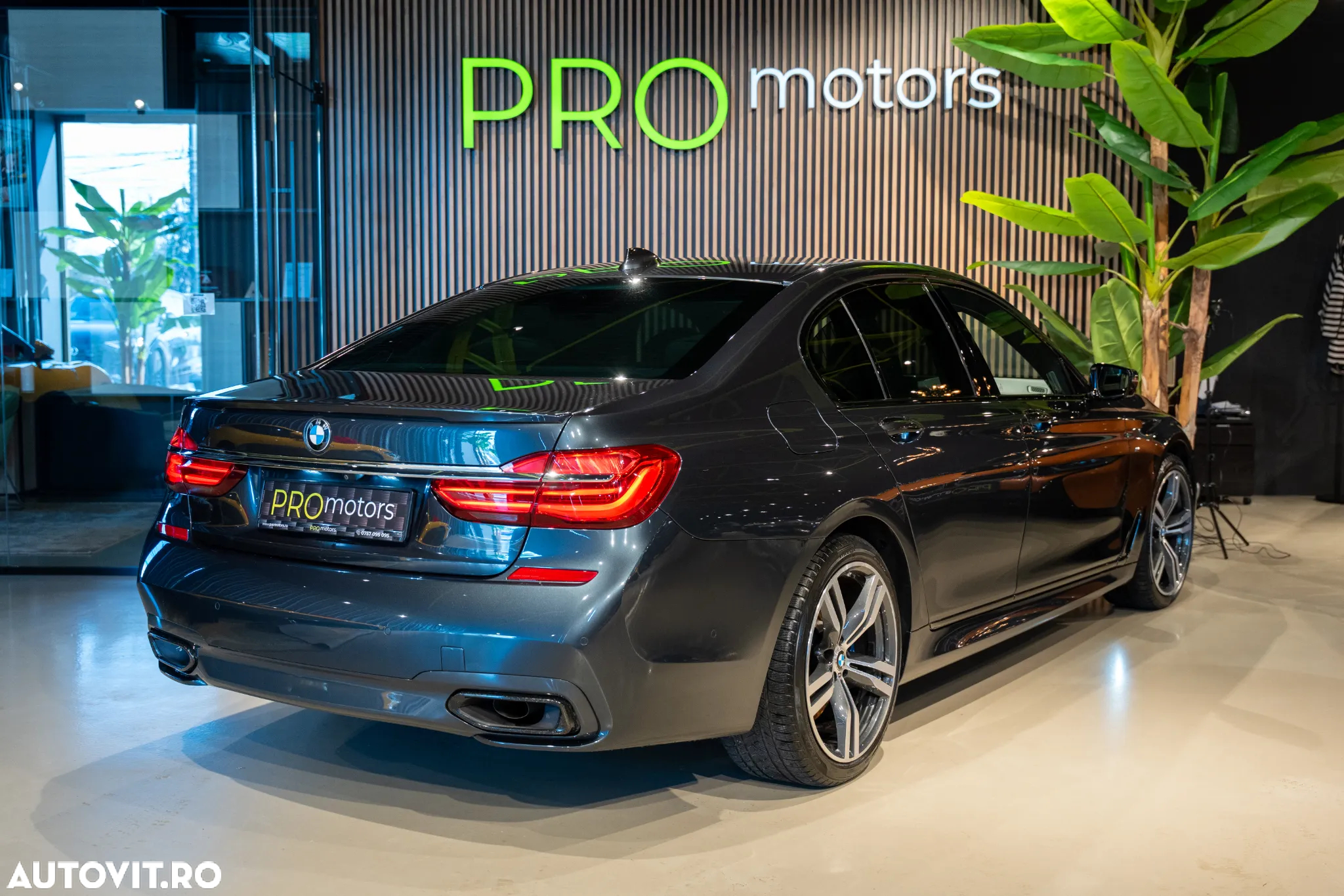 BMW Seria 7 750d xDrive - 8