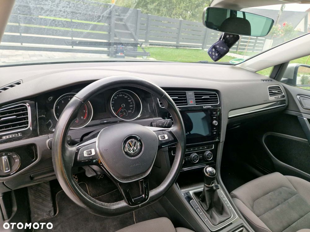 Volkswagen Golf 1.4 TSI BMT Highline - 11