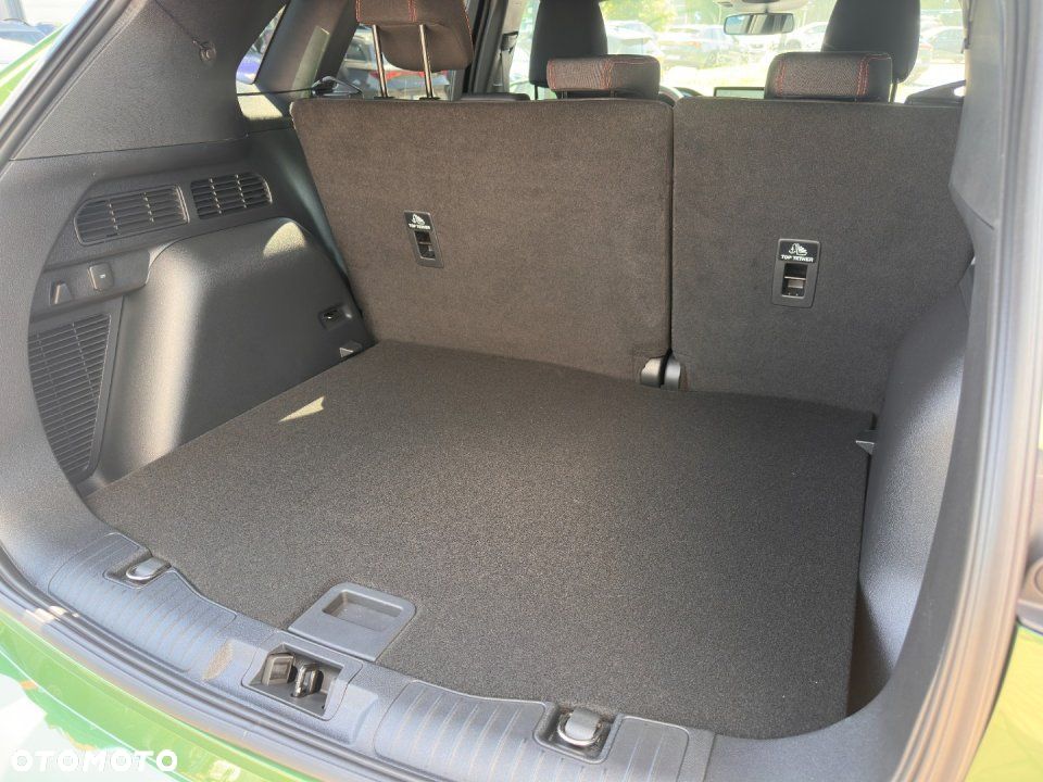 Ford Kuga - 27