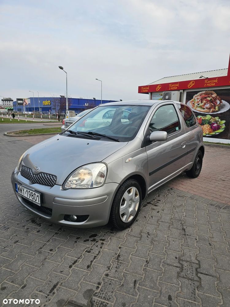 Toyota Yaris 1.3 Sol - 1