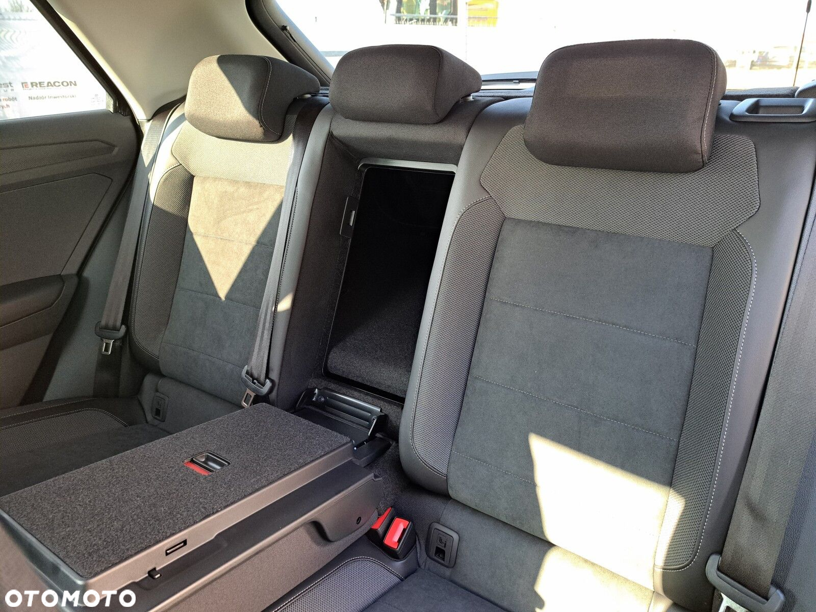 Volkswagen T-Roc 2.0 TSI 4Motion Style DSG - 36