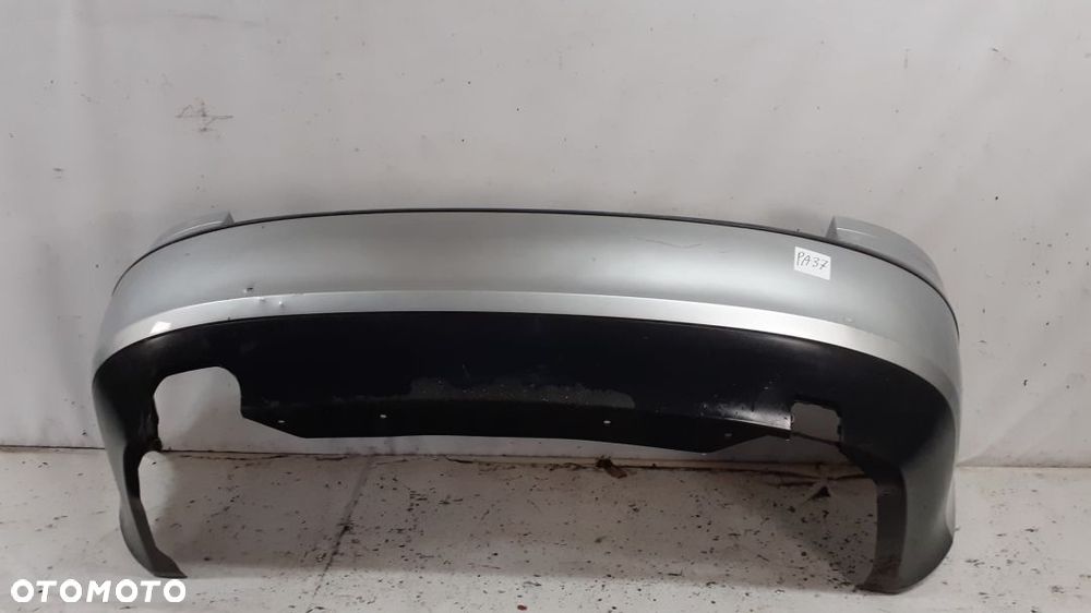 ^ ZDERZAK TYŁ TYLNY DO SKODA OCTAVIA II 2 SEDAN 9102 SREBRNY - 1