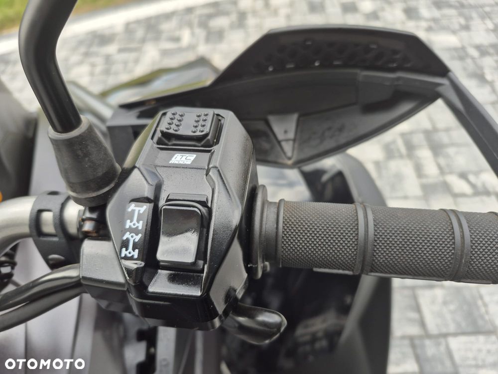 Can-Am Renegade - 23