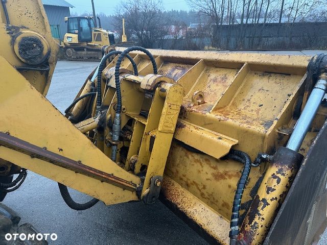 Caterpillar 924 F - 8