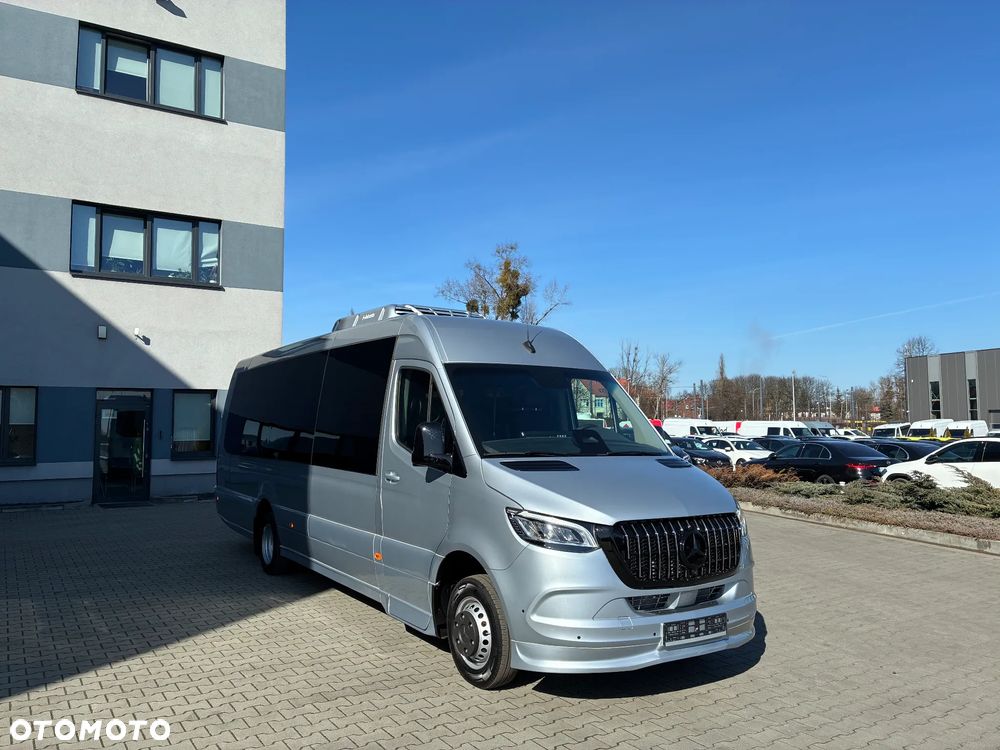 Mercedes-Benz Sprinter 519 CDI - 1