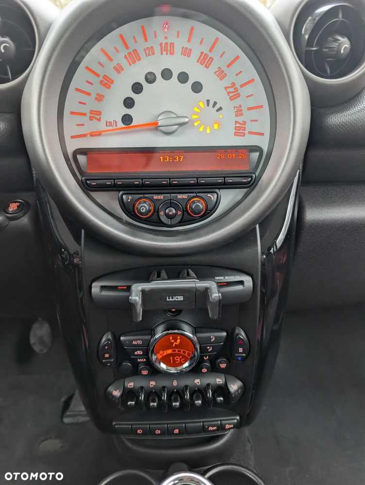 MINI Countryman Cooper D ALL4 - 18
