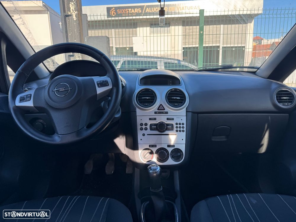 Opel Corsa 1.2 Enjoy - 4