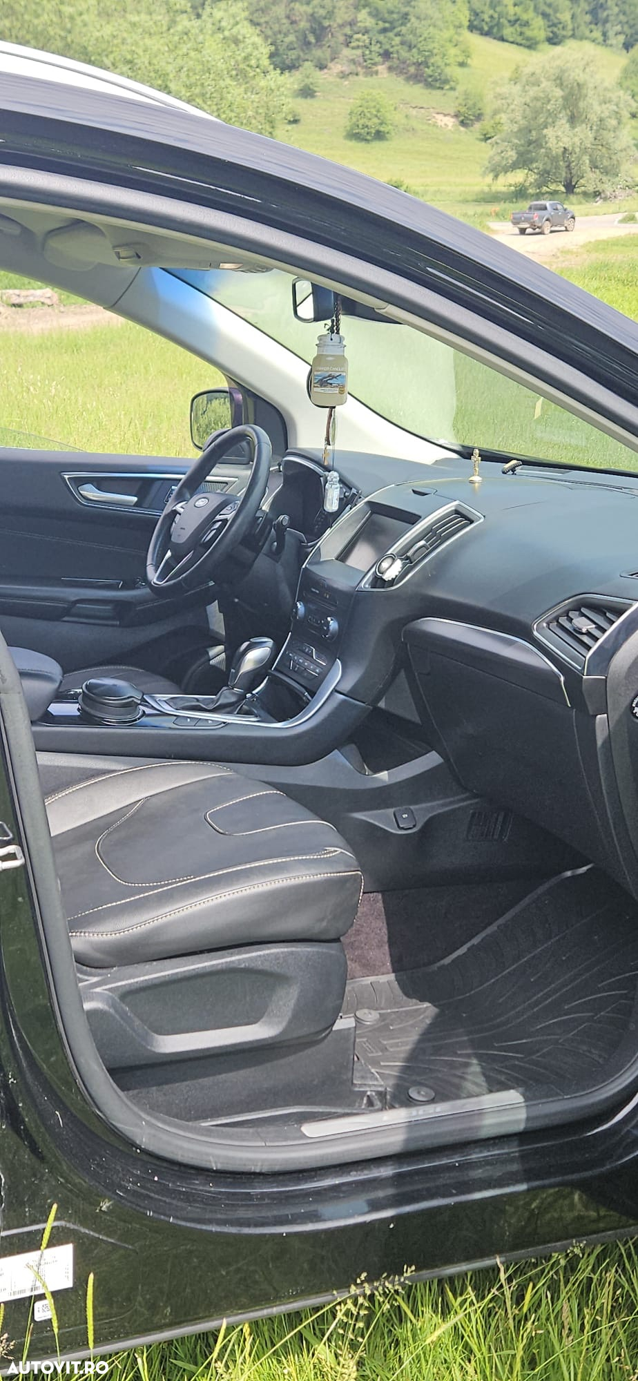 Ford Edge - 5