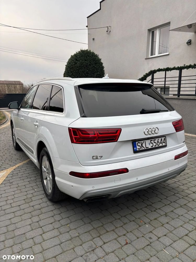 Audi Q7 - 32