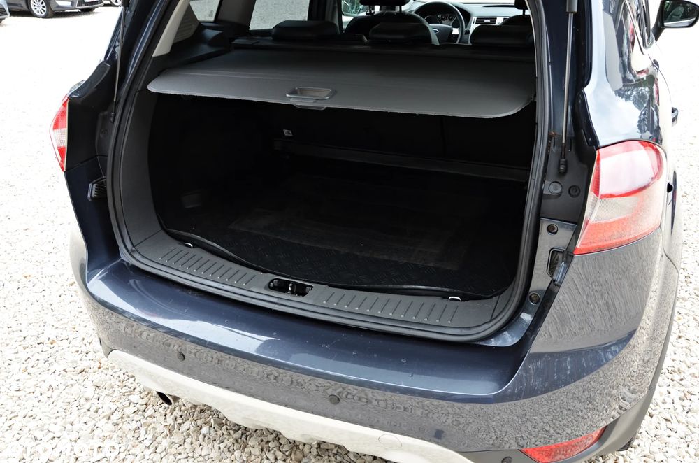 Ford Kuga 2.5 4x4 Trend - 33