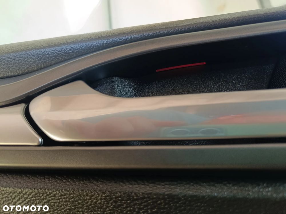 Ford Mondeo 2.0 TDCi Start-Stopp Titanium - 20