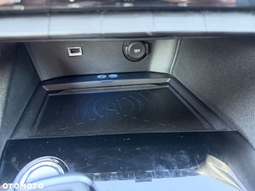 Peugeot 3008 BlueHDi 120 Stop & Start EAT6 Allure - 34