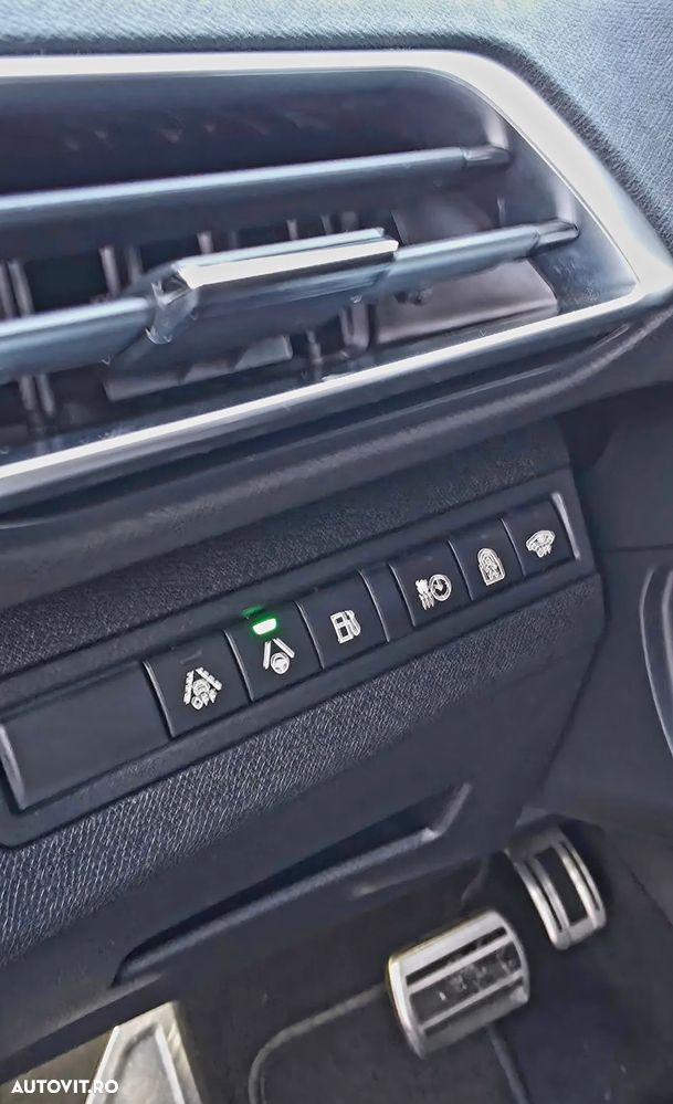 Peugeot 3008 225 e-EAT8 GT Pack - 6