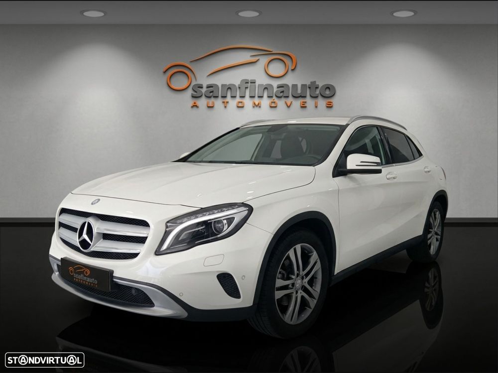 Mercedes-Benz GLA 200 CDI Aut. — fotografia 2