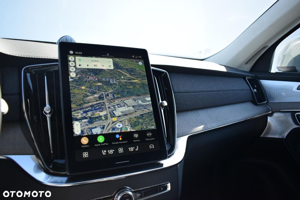 Volvo XC 90 - 31