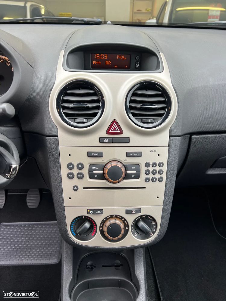 Opel Corsa 1.3 CDTI VAN AC - 20