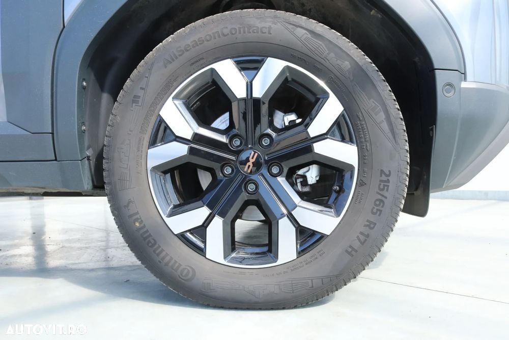 Dacia Duster TCe 130 4X4 MHEV Extreme - 6
