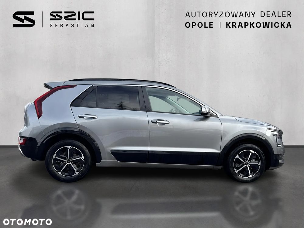 Kia Niro 1.6 GDI Hybrid L - 6