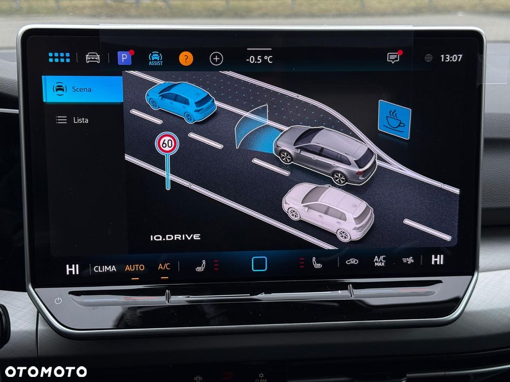 Volkswagen Golf - 16