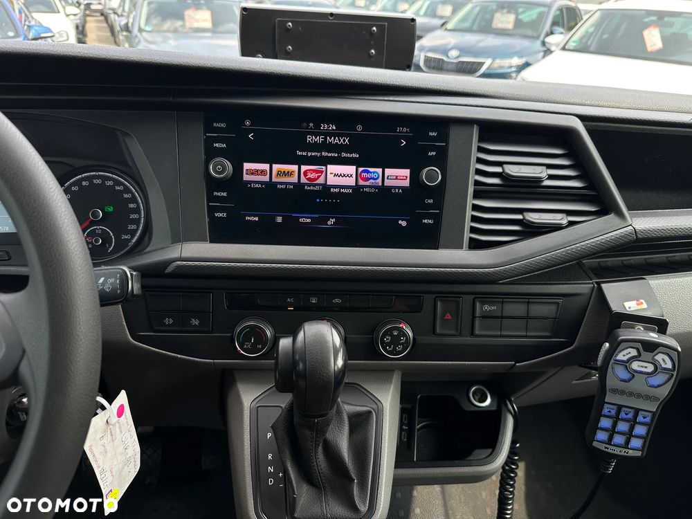 Volkswagen Transporter - 12