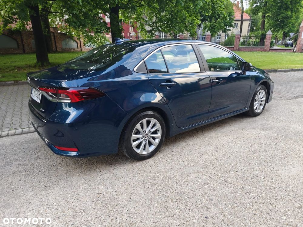Toyota Corolla 1.8 Hybrid Comfort - 4