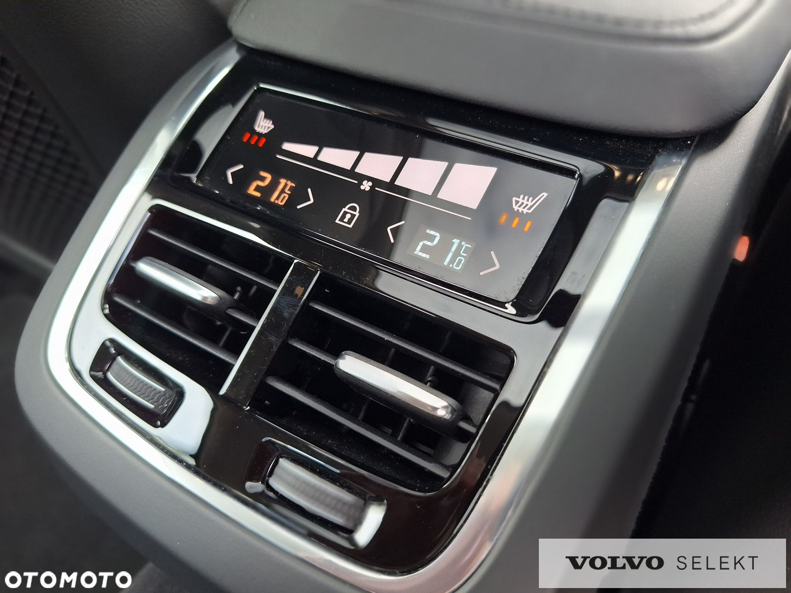 Volvo S60 - 29