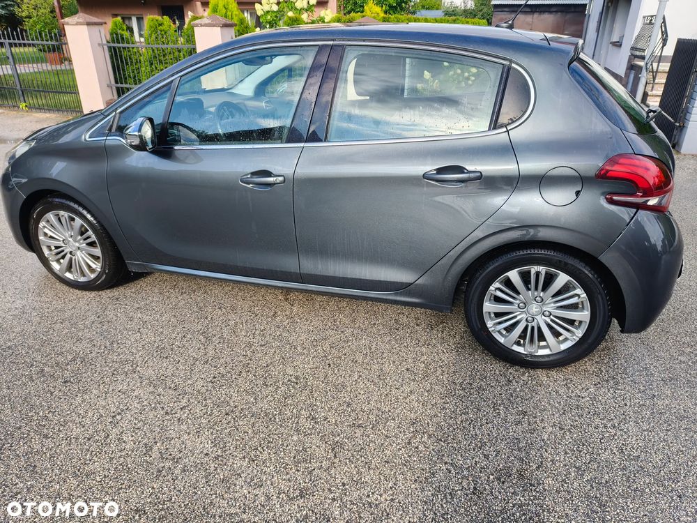 Peugeot 208 1.2 PureTech Allure - 3