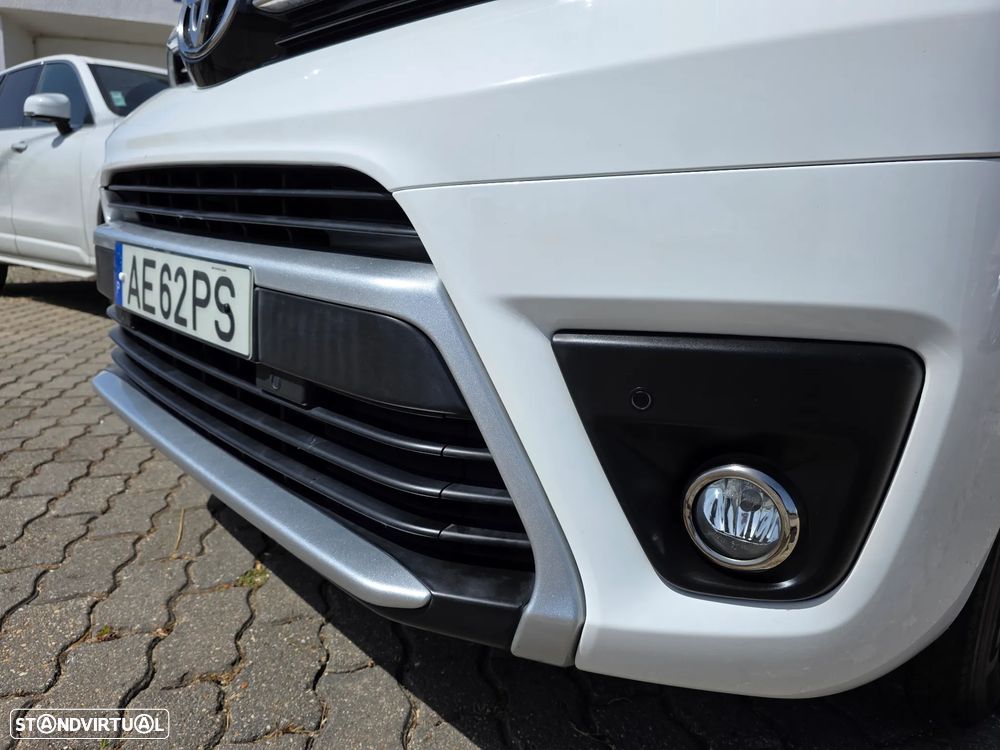 Toyota Proace Verso 1.5 D-4D L2 1.2T Comfort 9L PDL - 14