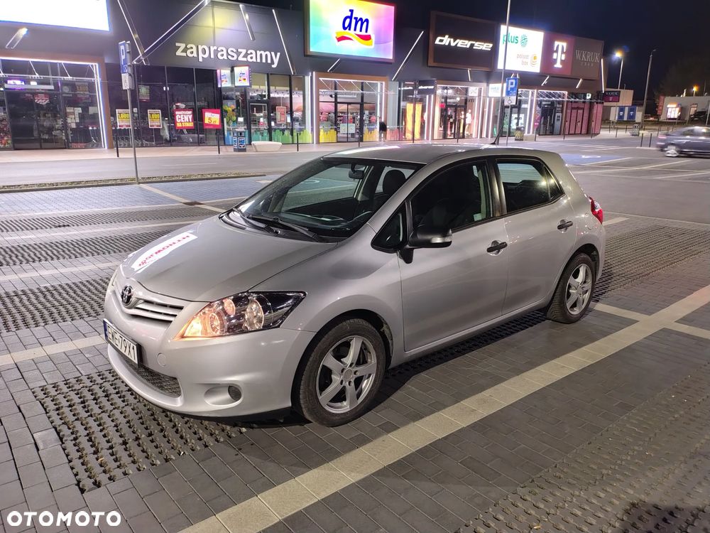 Toyota Auris 1.6 Active - 3