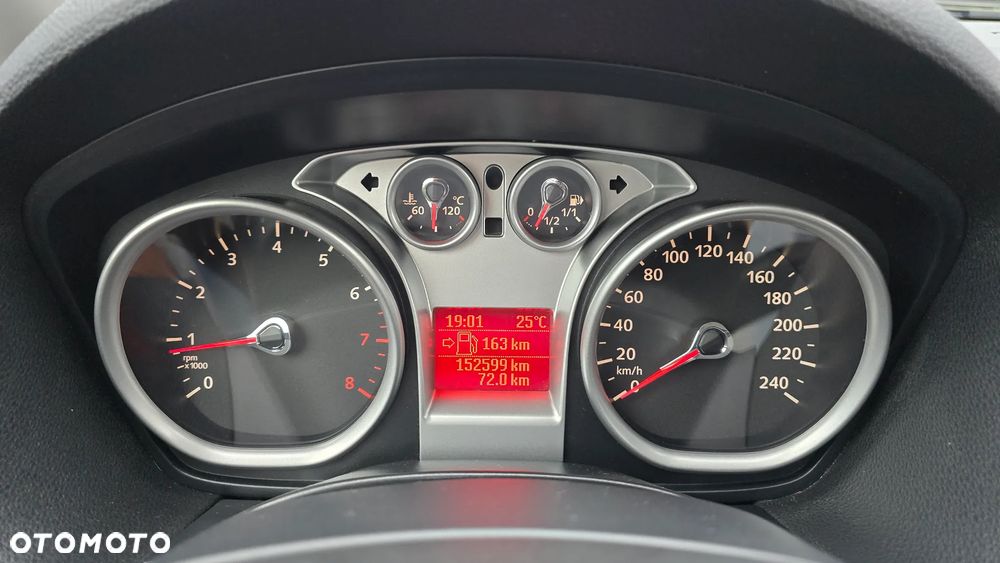 Ford C-MAX 1.8 Ghia - 22