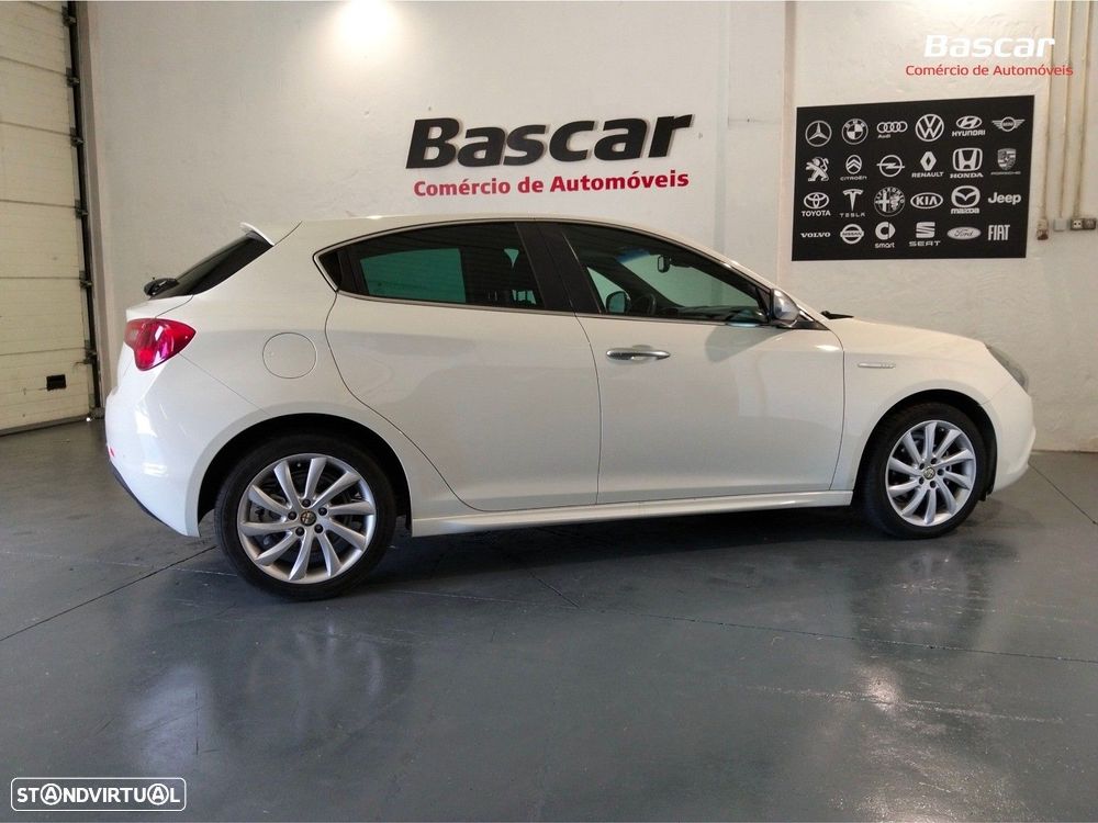 Alfa Romeo Giulietta 1.6 JTDM Progression - 10