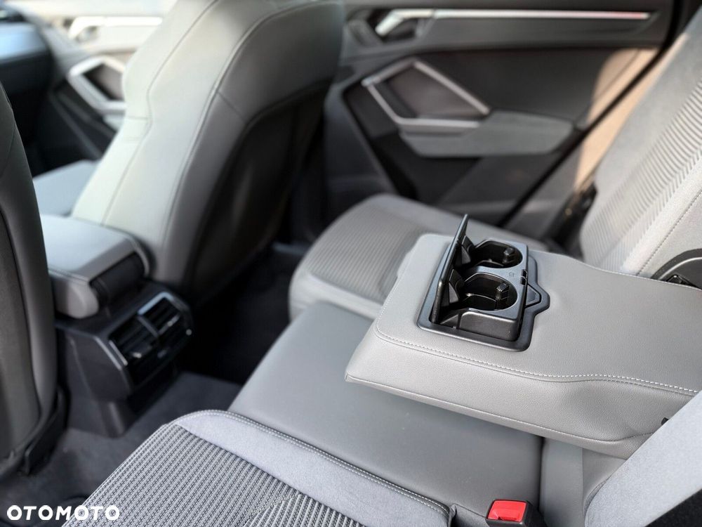 Audi Q3 Sportback 35 TFSI mHEV S-Line S tronic - 21