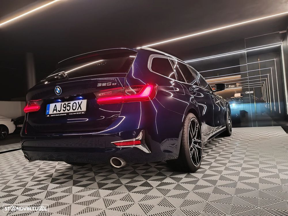 BMW 320 e Line Luxury Auto - 13