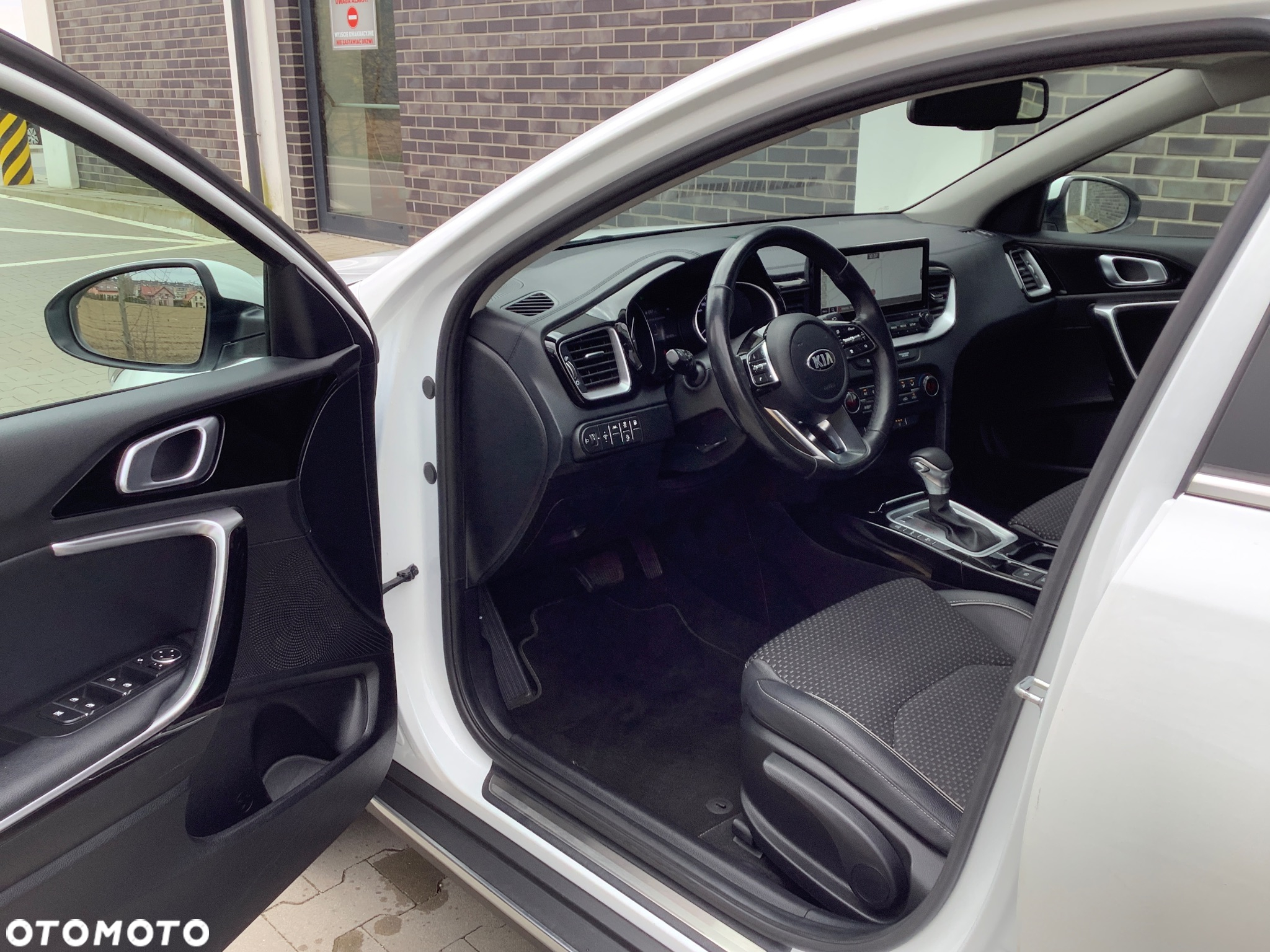 Kia XCeed 1.6 GDI DCT6 OPF Plug-in-Hybrid SPIRIT - 11