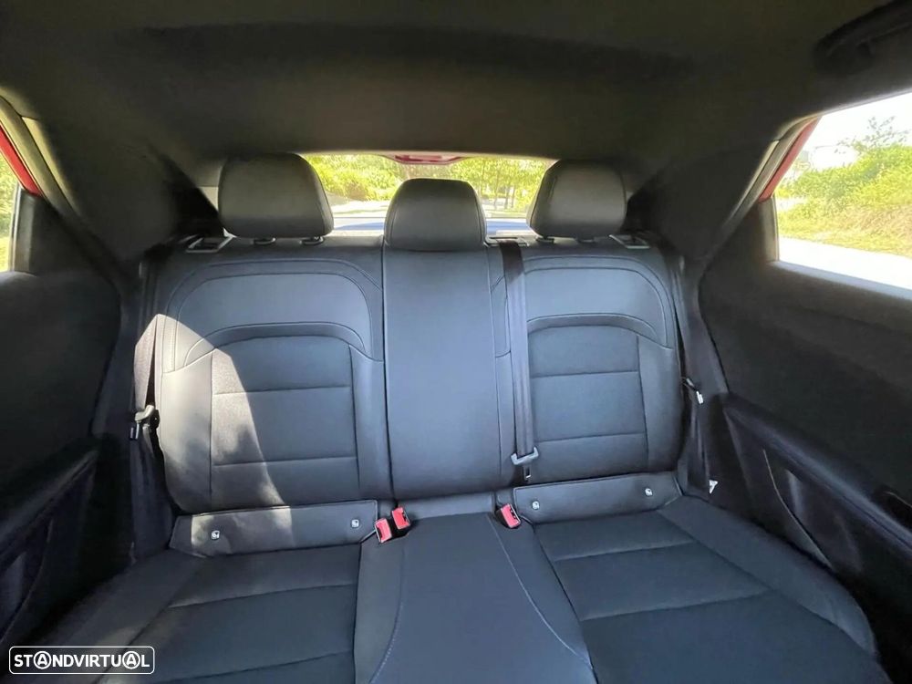 MG MG4 77 kWh Extended Range Luxury - 30