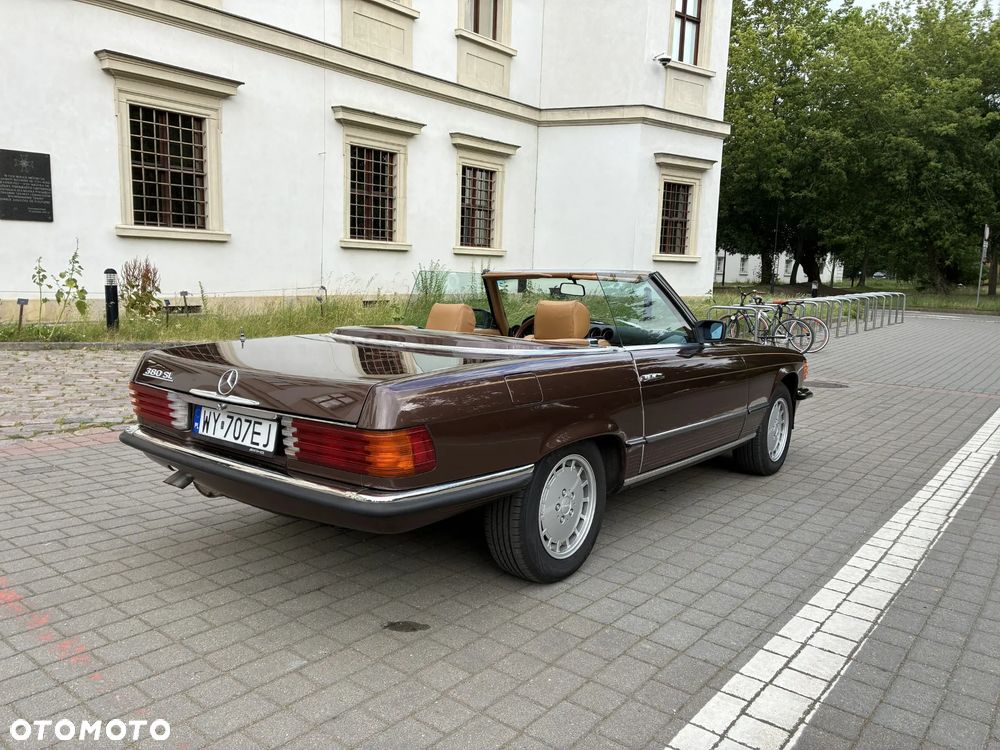 Mercedes-Benz SL - 11