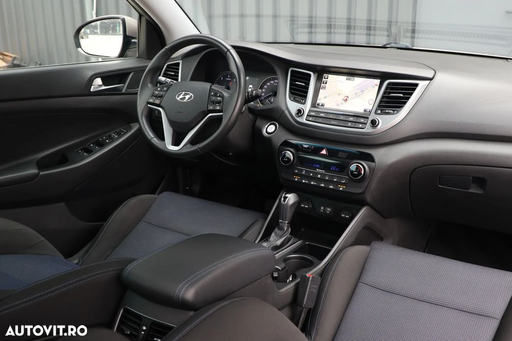 Hyundai Tucson 2.0 CRDI 4WD Automatik Premium - 8