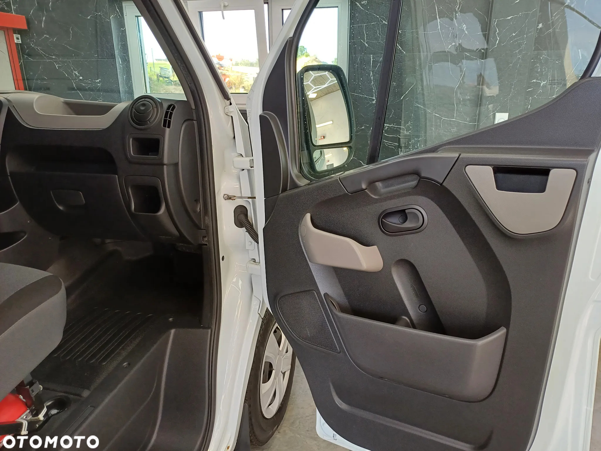 Nissan Nissan NV400 Izoterma Chłodnia Furgon Van Konvekta Master Movano 2017r - 14