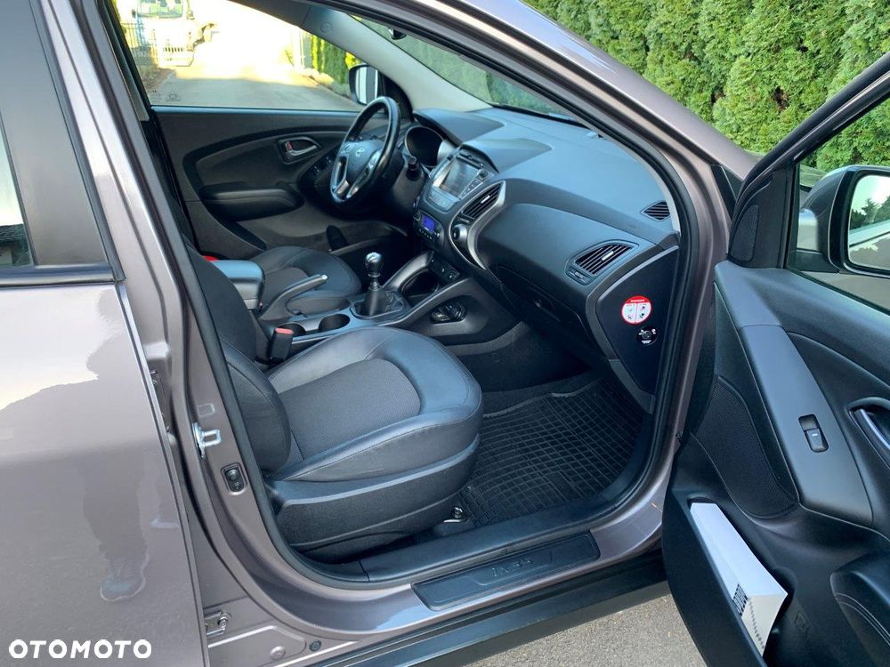 Hyundai ix35 blue 1.6 2WD Finale - 10