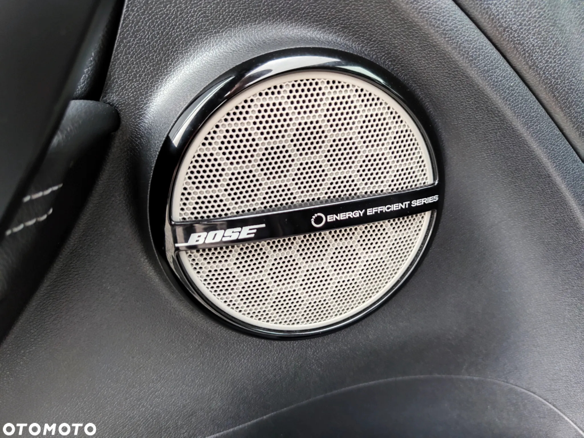 Renault Megane Grandtour ENERGY TCe 130 BOSE EDITION - 27