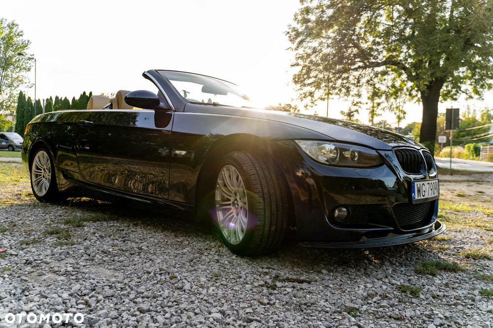 BMW Seria 3 325i Cabrio - 17