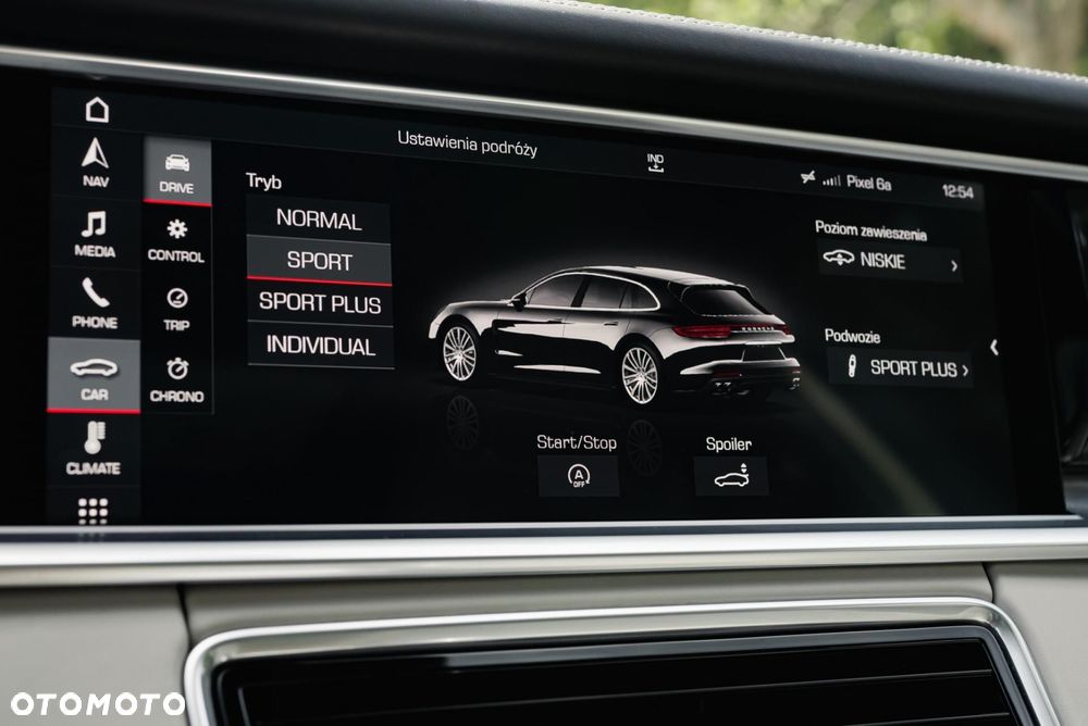 Porsche Panamera - 22